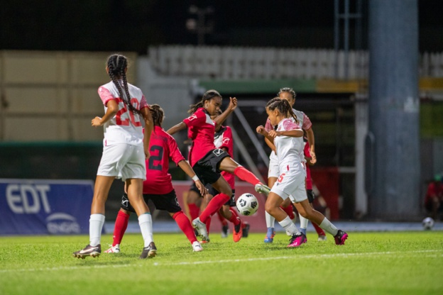 Les U16 calédoniennes et les hôtes tahitiennes se neutralisent (0 - 0) | OFC WOMEN'S CHAMPIONSHIP 2023