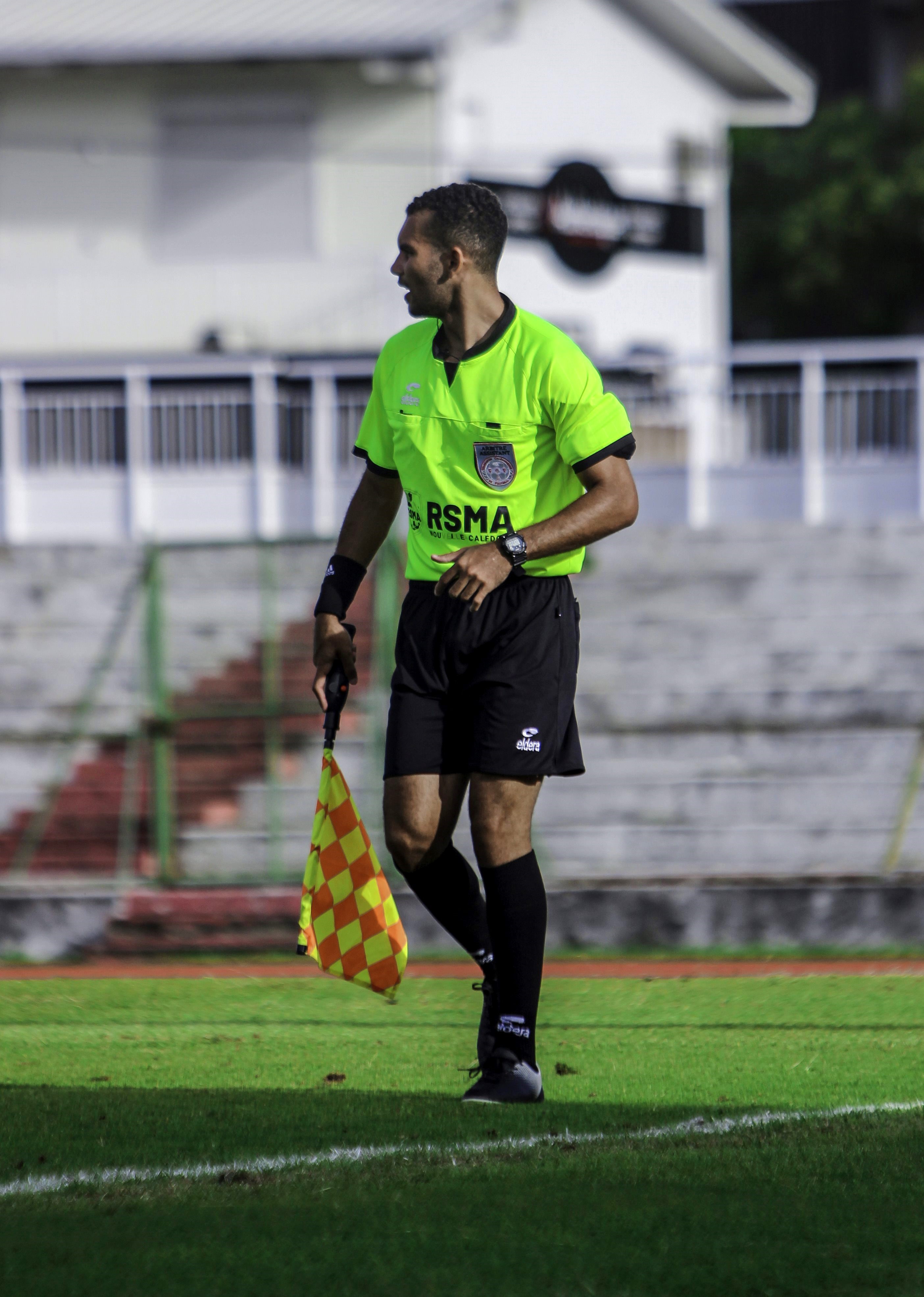 Mike CHENOT officie en SUPER LIGUE depuis un an tout juste/ Crédit : FCF