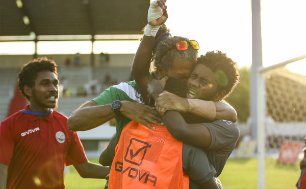 CALEDOFOOT n°13 | La Sélection U-16 NC à TAHITI [3 PARTIES]